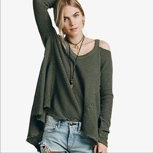 FREE PEOPLE Moonshine V Neck Cold Shoulder Sweater